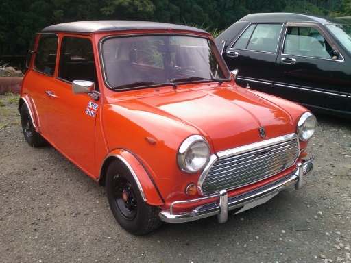 British_Leyland_Mini1100Special_04