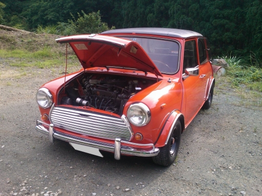 British_Leyland_Mini1100Special_10