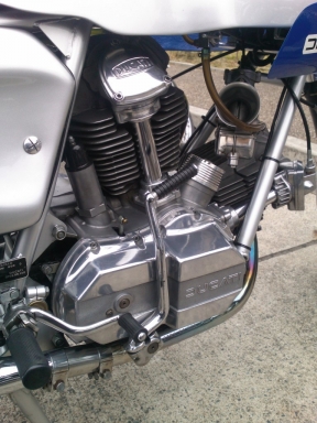 ドゥカティ・900SS(イタリア車 - 年式不明)_10