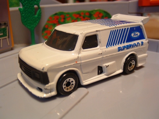 【ミニカー】フォード・スーパーバン２