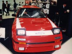 dp マツダ・サバンナ・RX-7（FC3S型改 - 1986年）